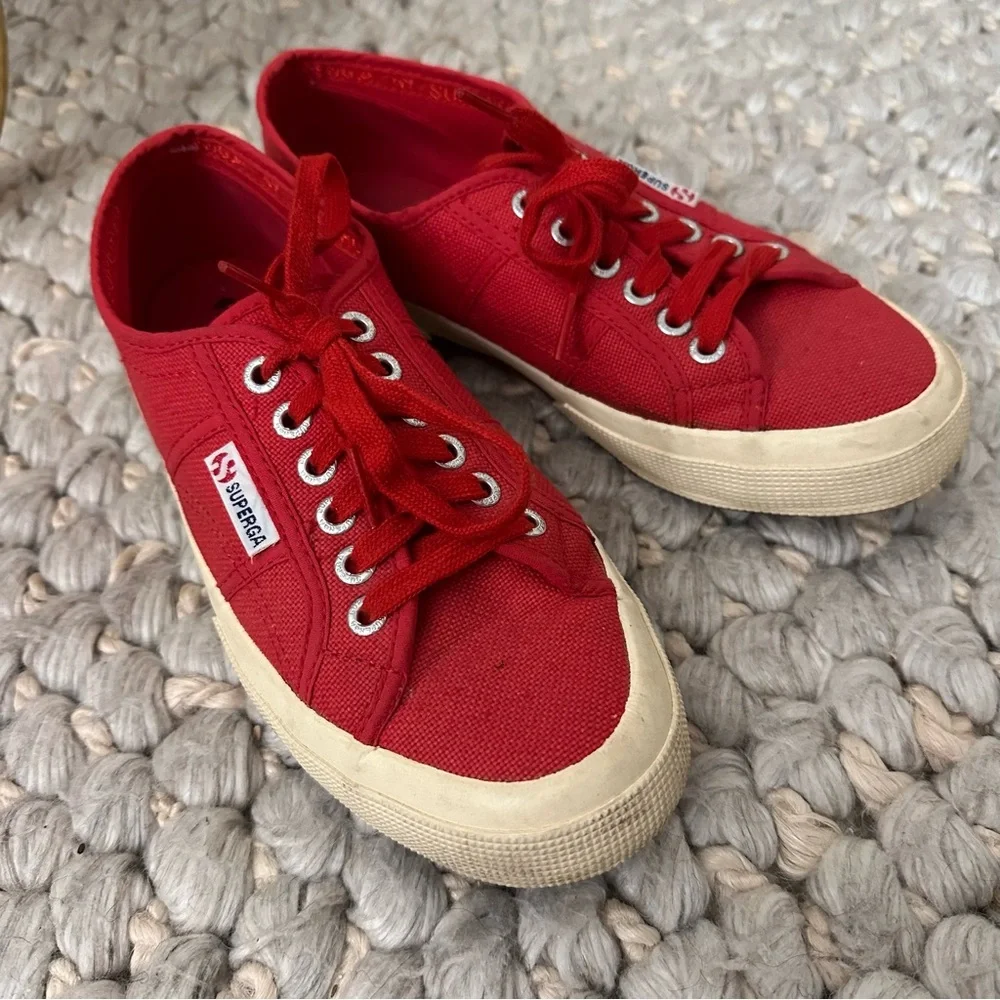 Superga 2750 Cotu Classic Sneaker Women 8‎ Low Top Red White Canvas Casual Shoes